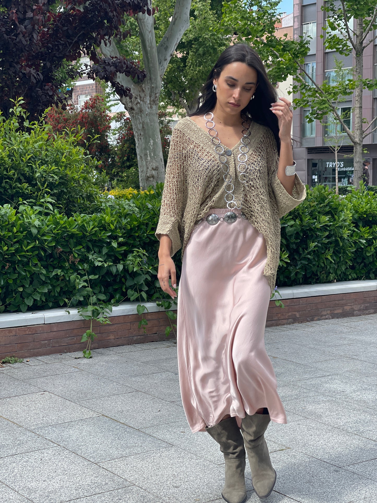 FALDA SATINADA ROSA