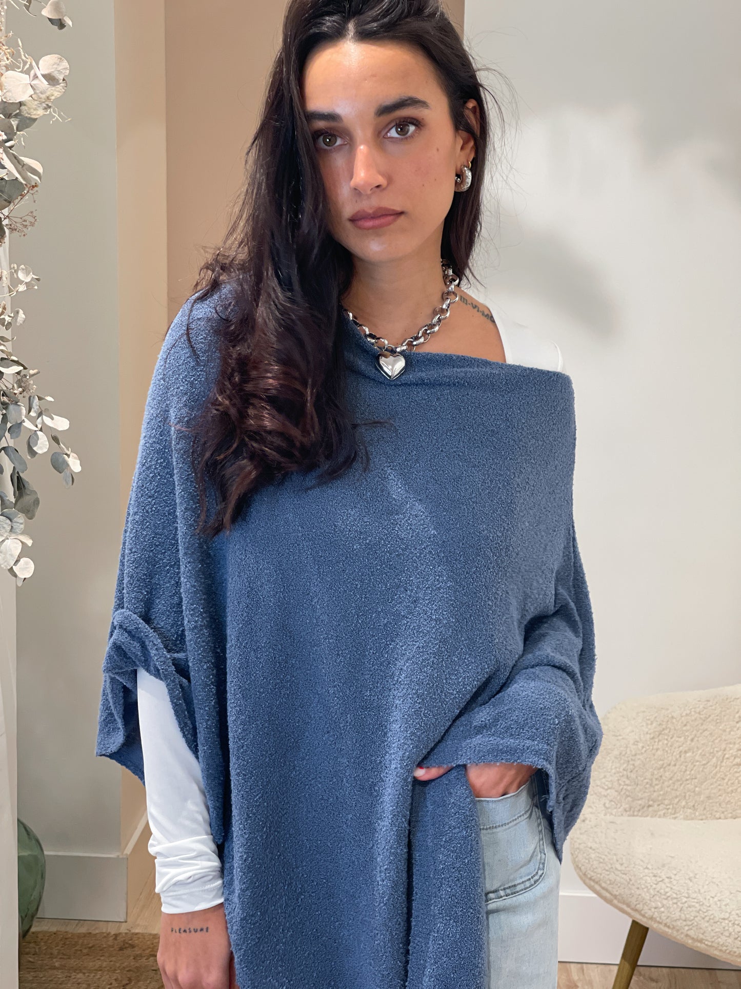 PONCHO AZUL