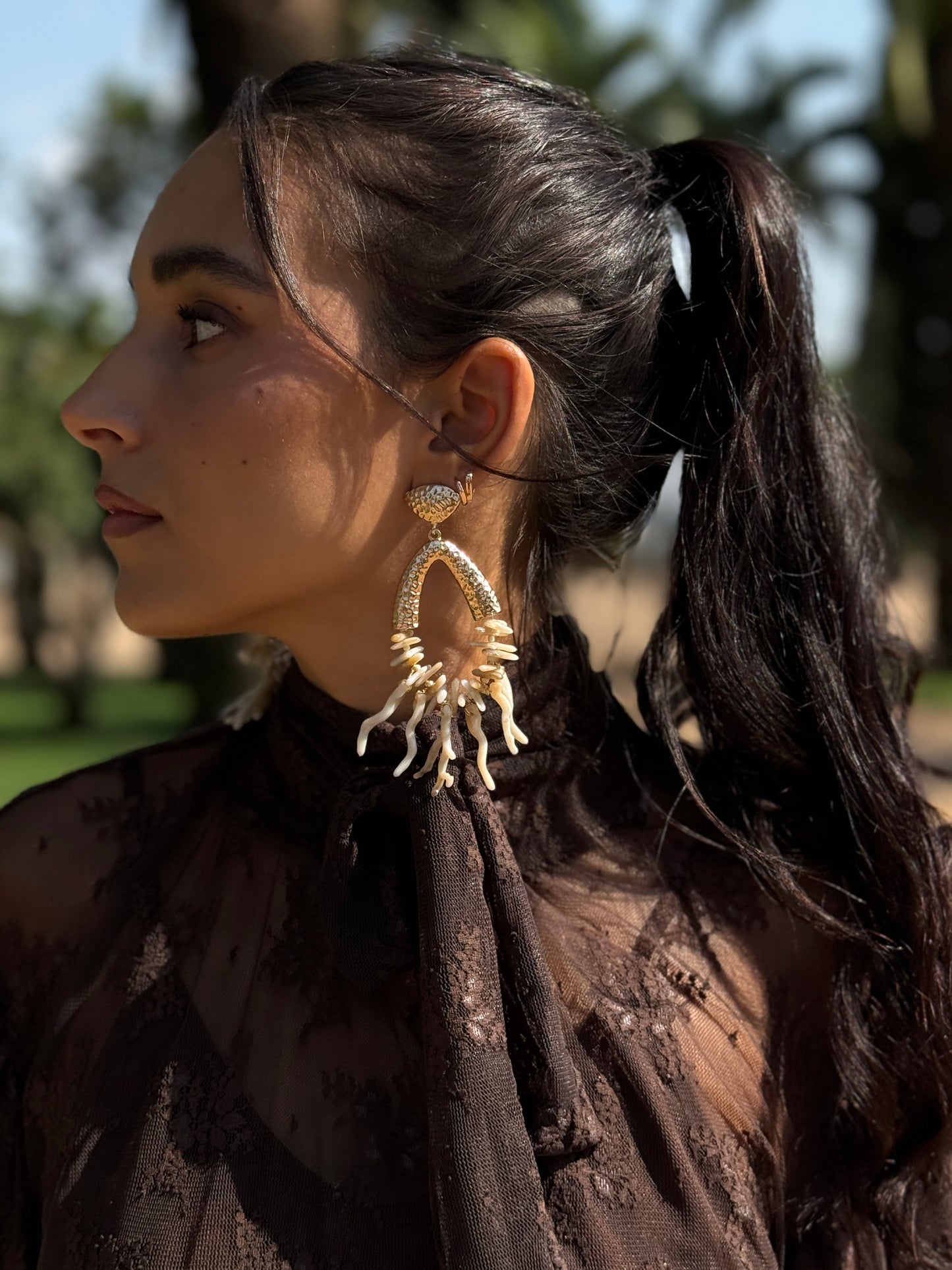 PENDIENTES CORALES BEIGE