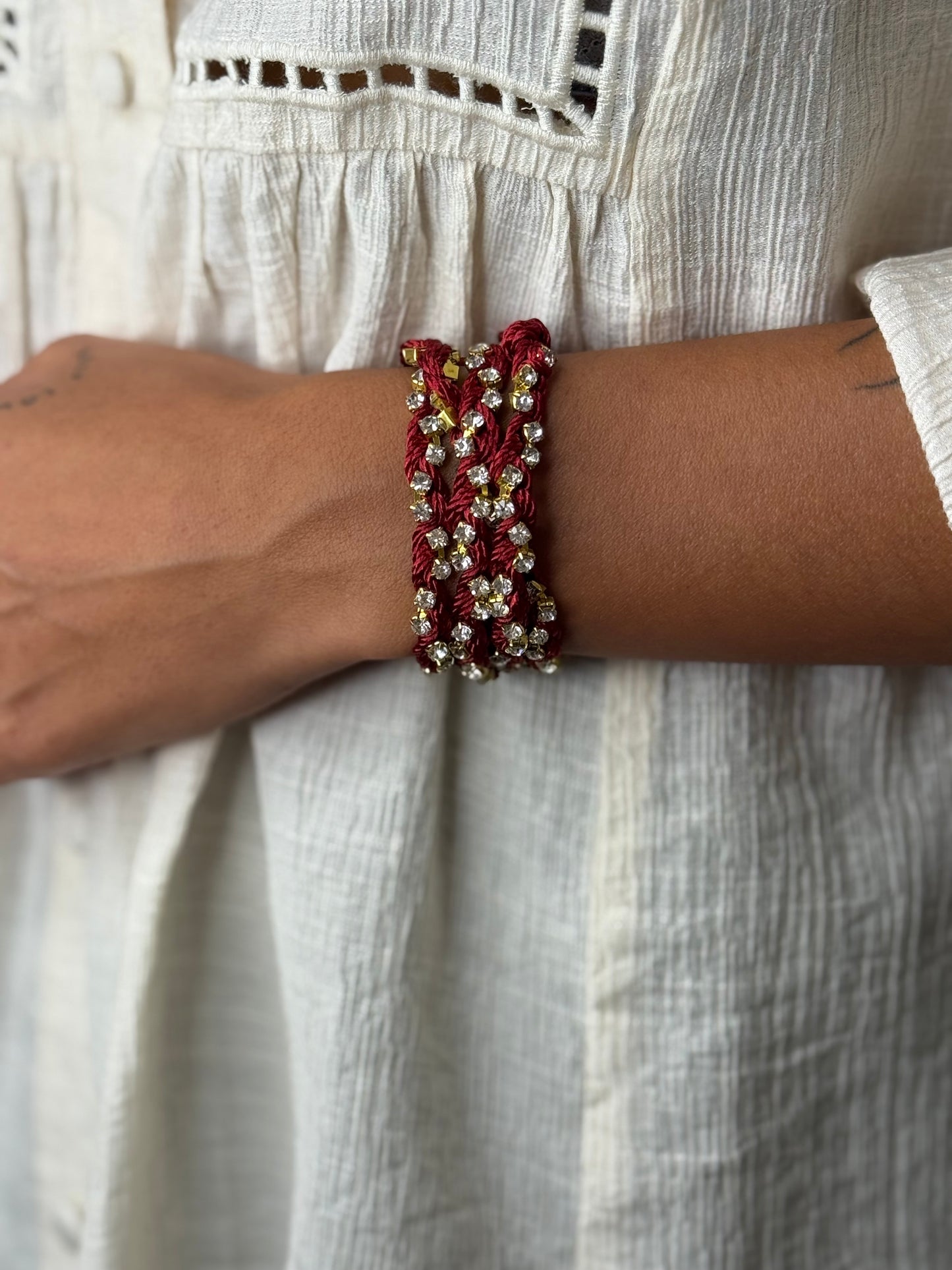 COLLAR/PULSERA BURDEOS