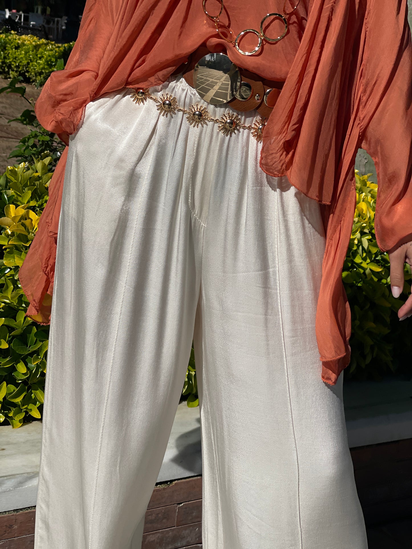 PANTALON SATINADO BEIGE
