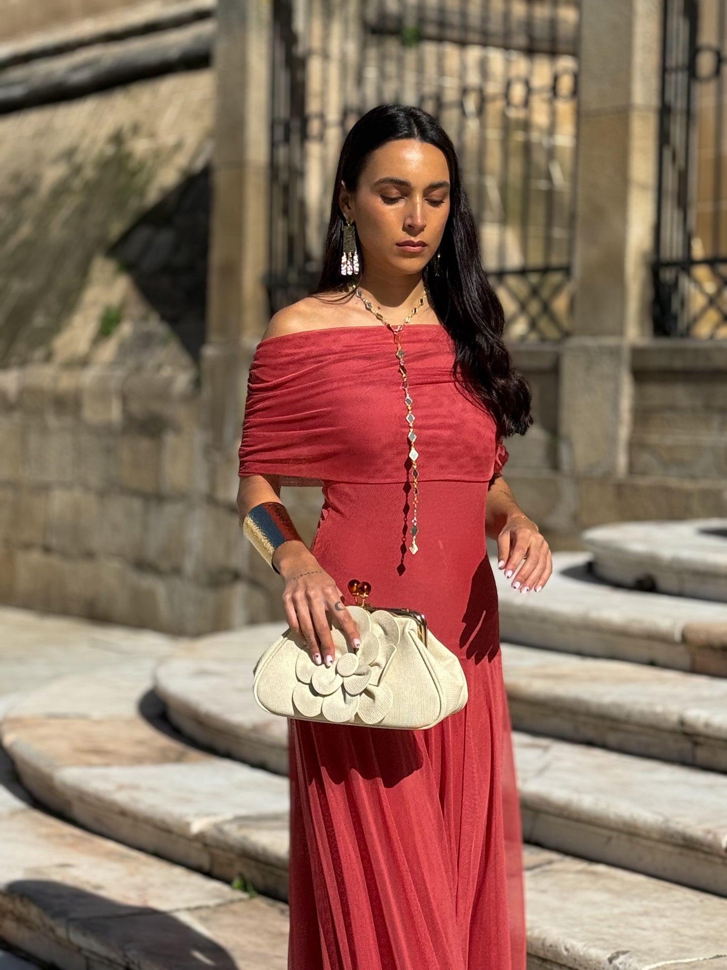 BOLSO FLOR BEIGE