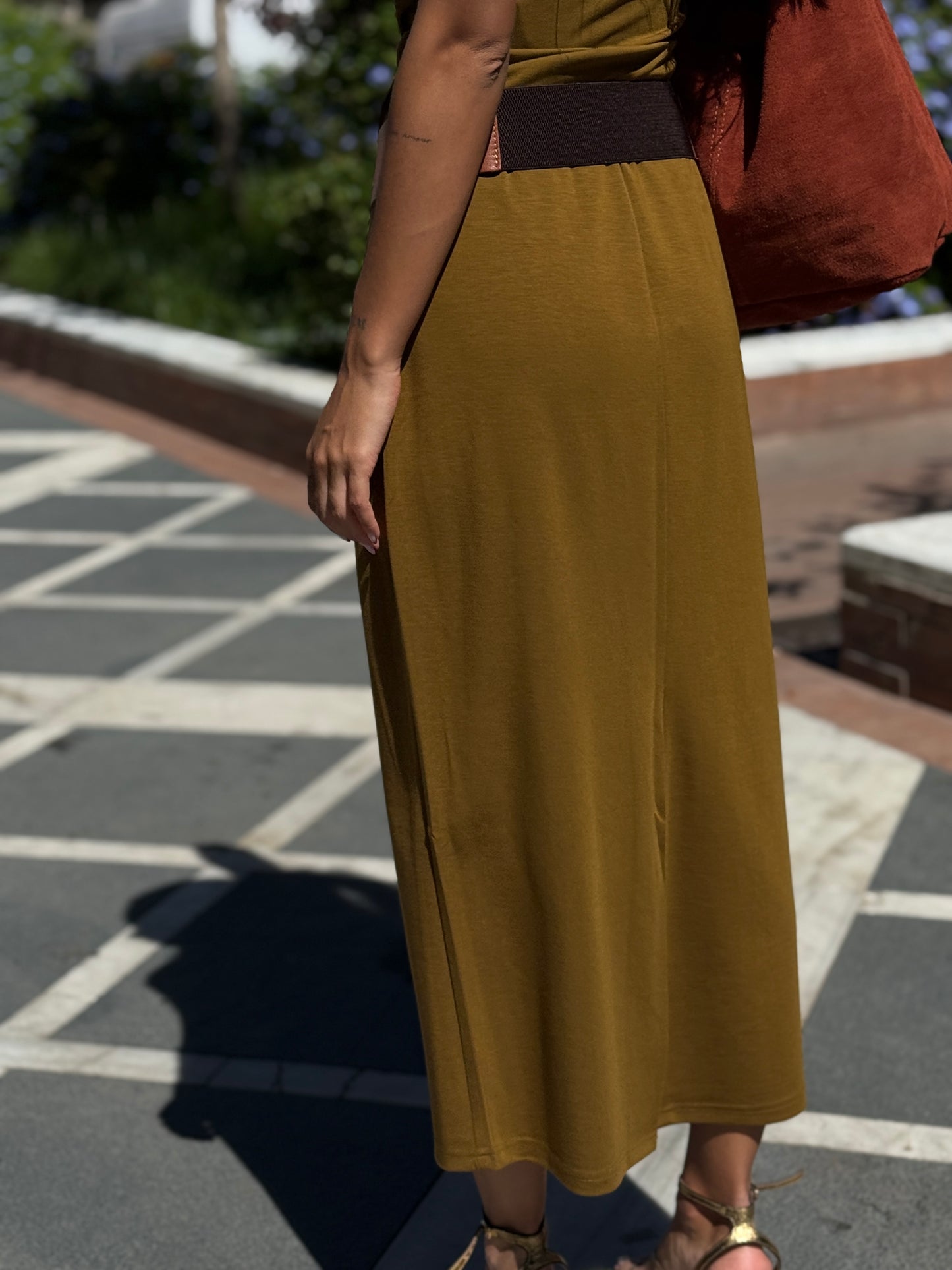 FALDA MIDI