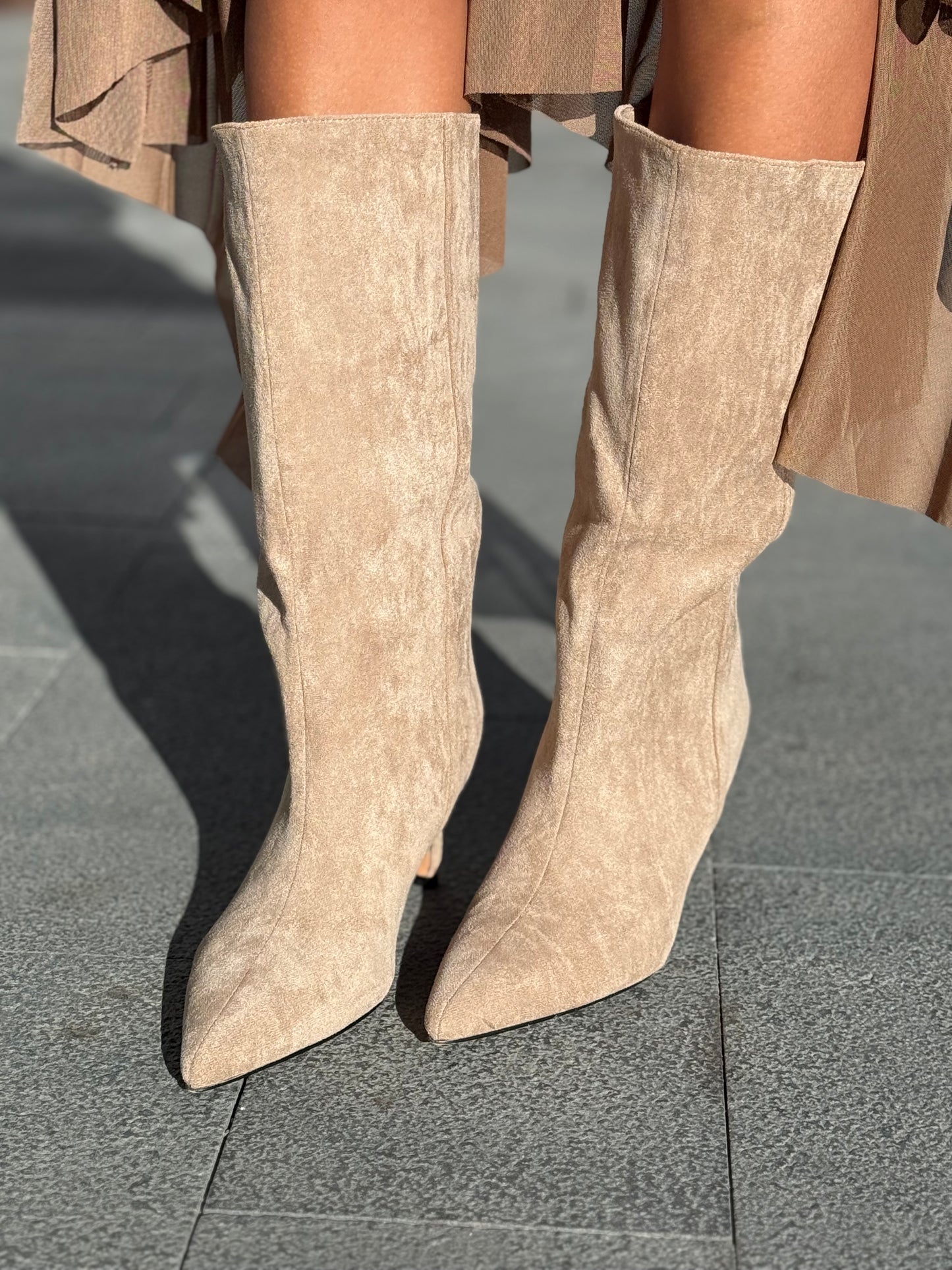 BOTAS ALYSON BEIGE