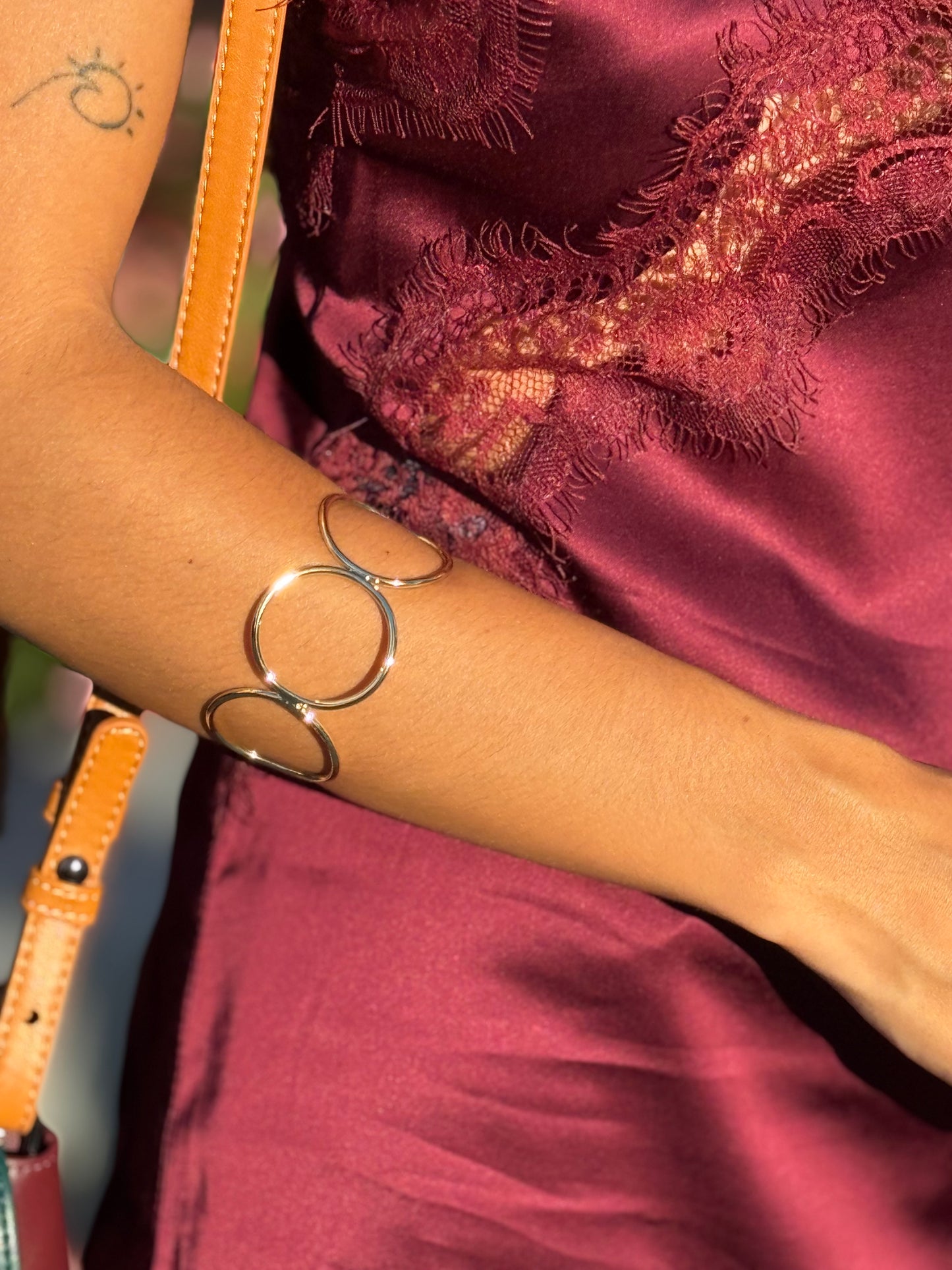 BRAZALETE CIRCULOS PLATEADO
