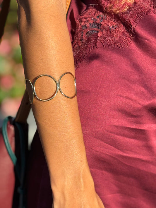 BRAZALETE CIRCULOS PLATEADO