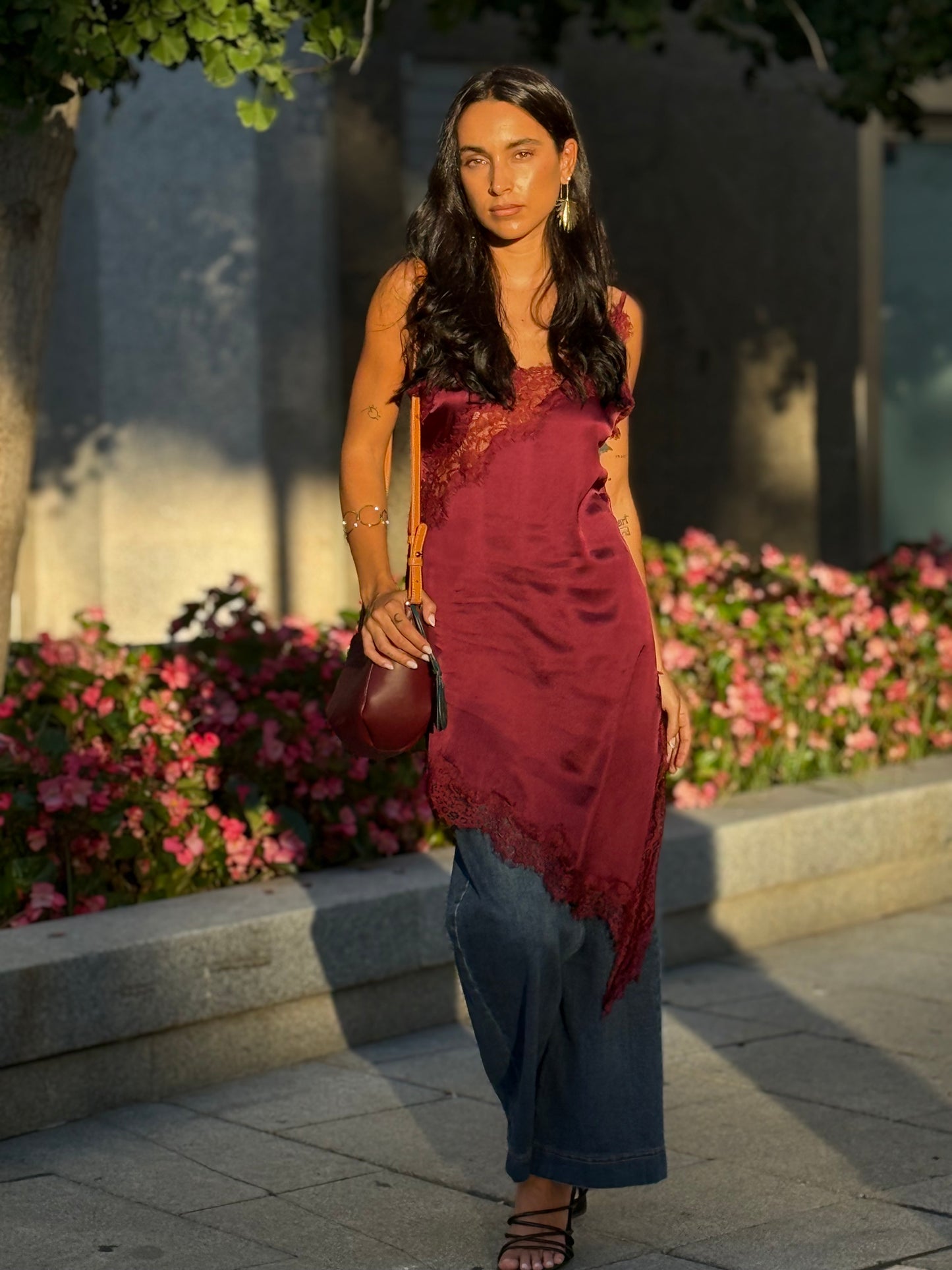 VESTIDO LENCERO BURDEOS