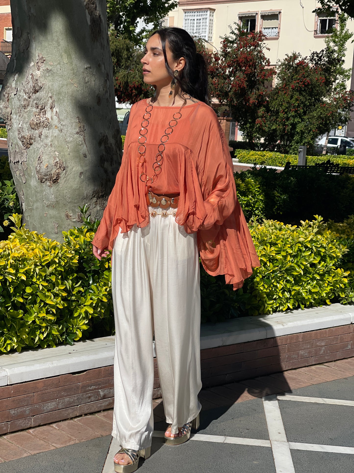 PANTALON SATINADO BEIGE