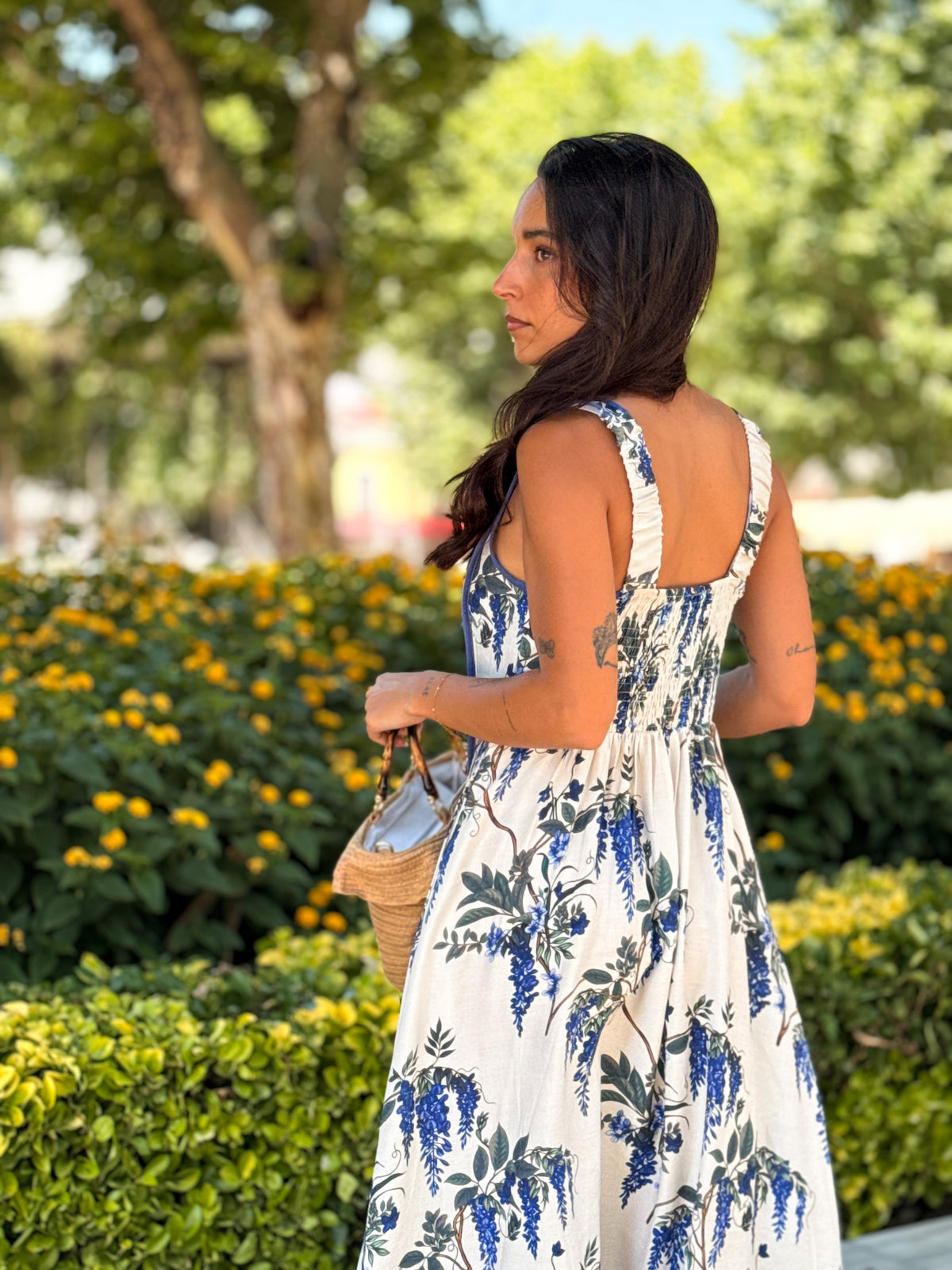 VESTIDO FLORES