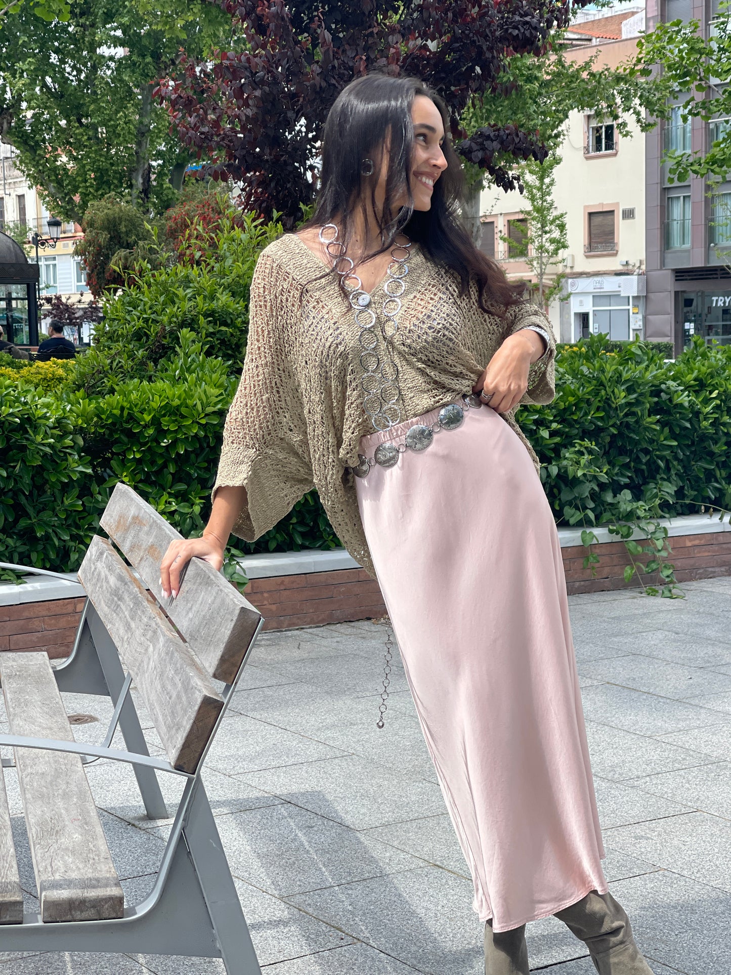 FALDA SATINADA ROSA