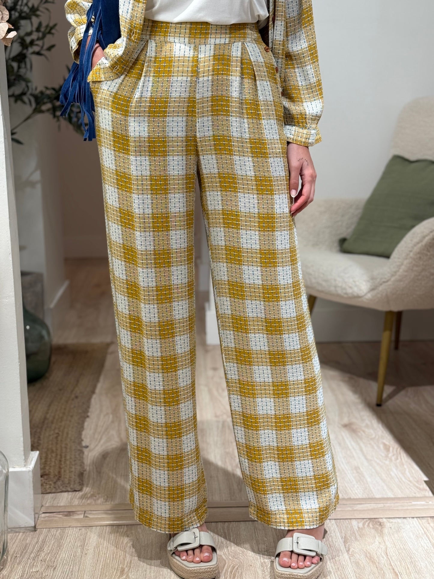 PANTALON SQUARE YELLOW