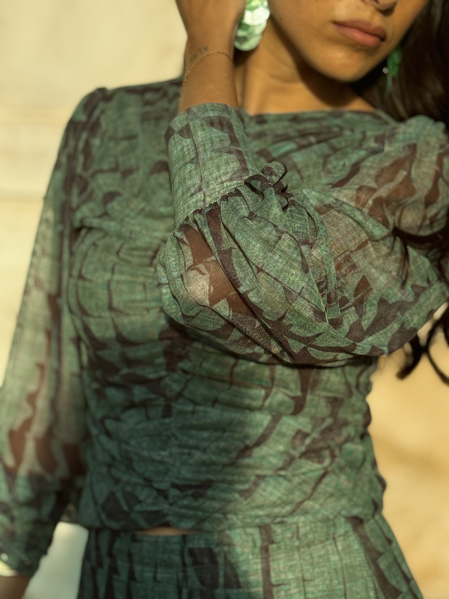 BLUSA IRINA GREEN (Preventa con Fecha Aprox de Servicio Según Talla)