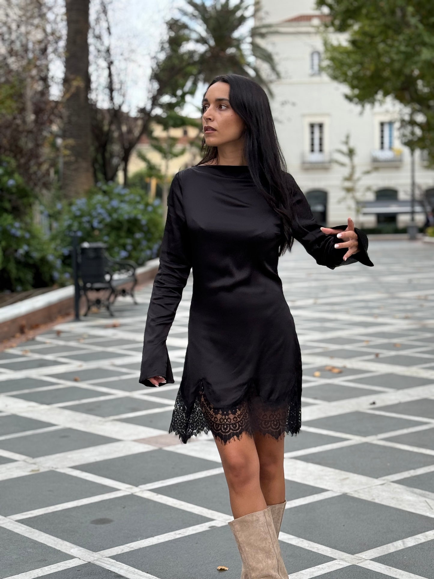 VESTIDO LENCERO BLACK