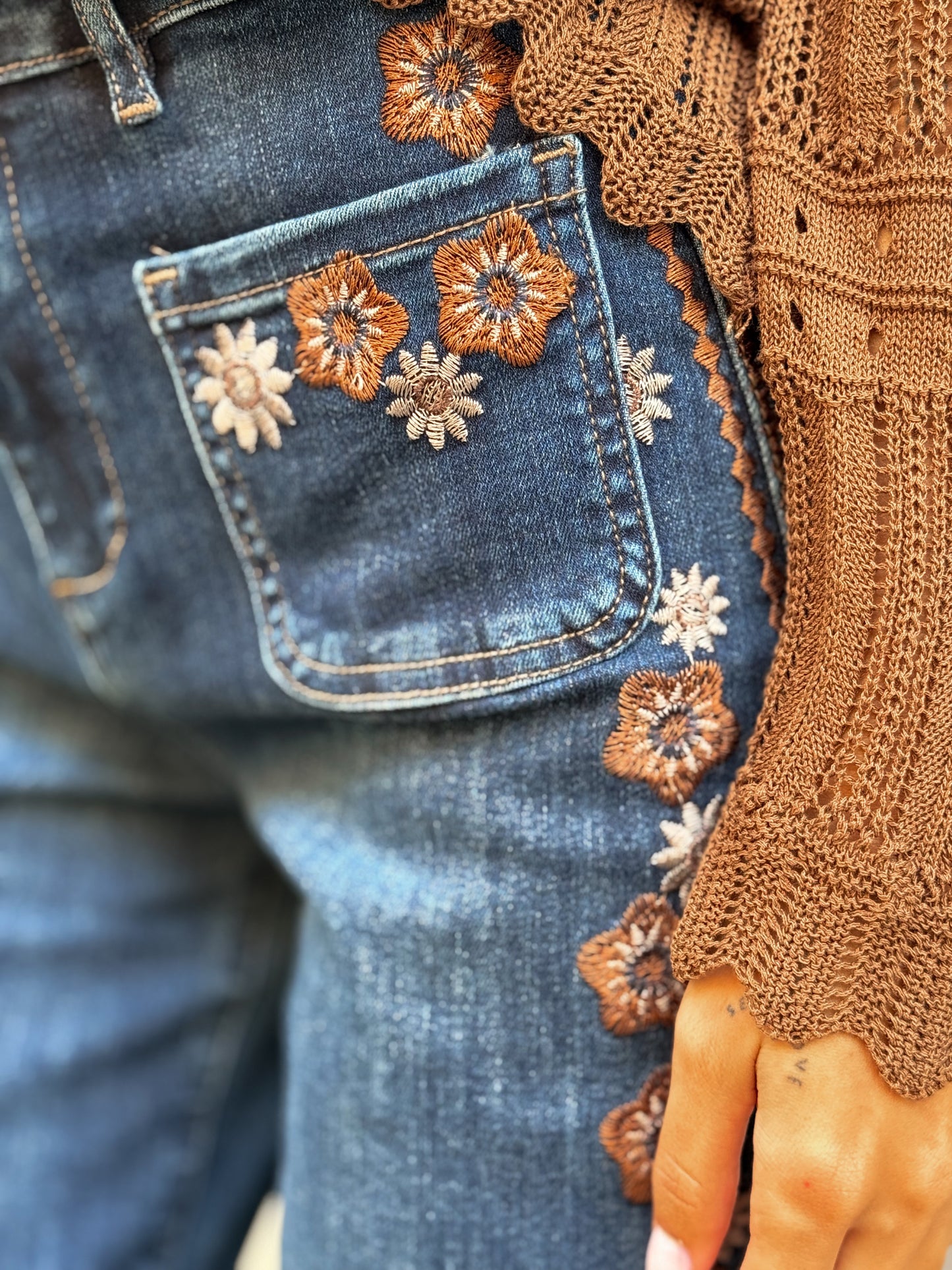 JEANS BORDADO
