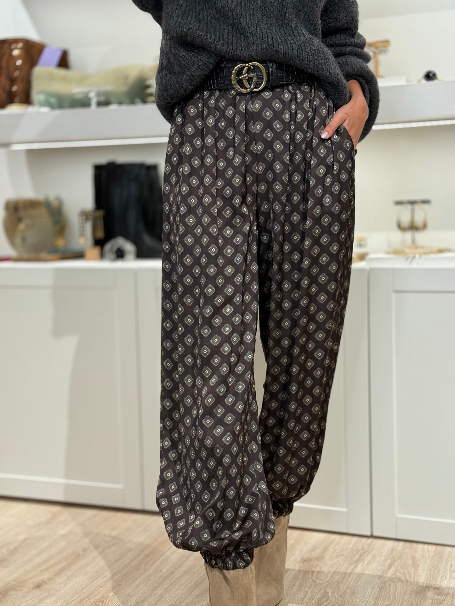 PANTALON SATINADO ESTAMPADO