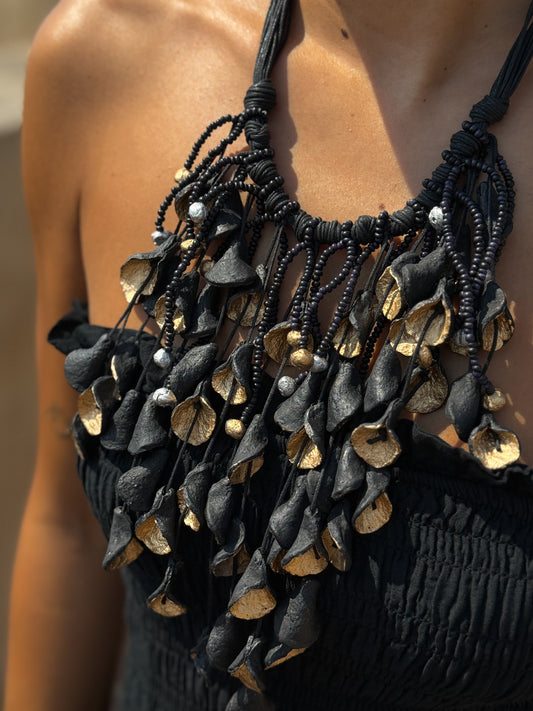 COLLAR MAGNOLIA