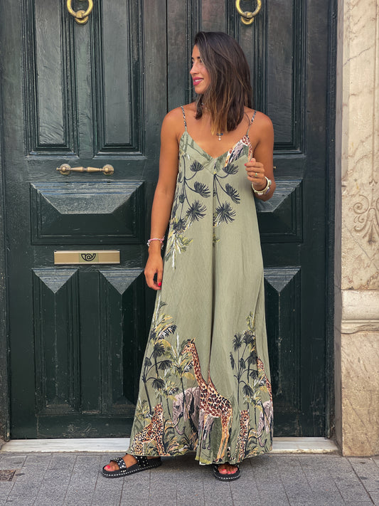 JUMPSUIT SAFARI GREEN (En Reposición Fecha de servicio Aprox. 19 de Mayo)