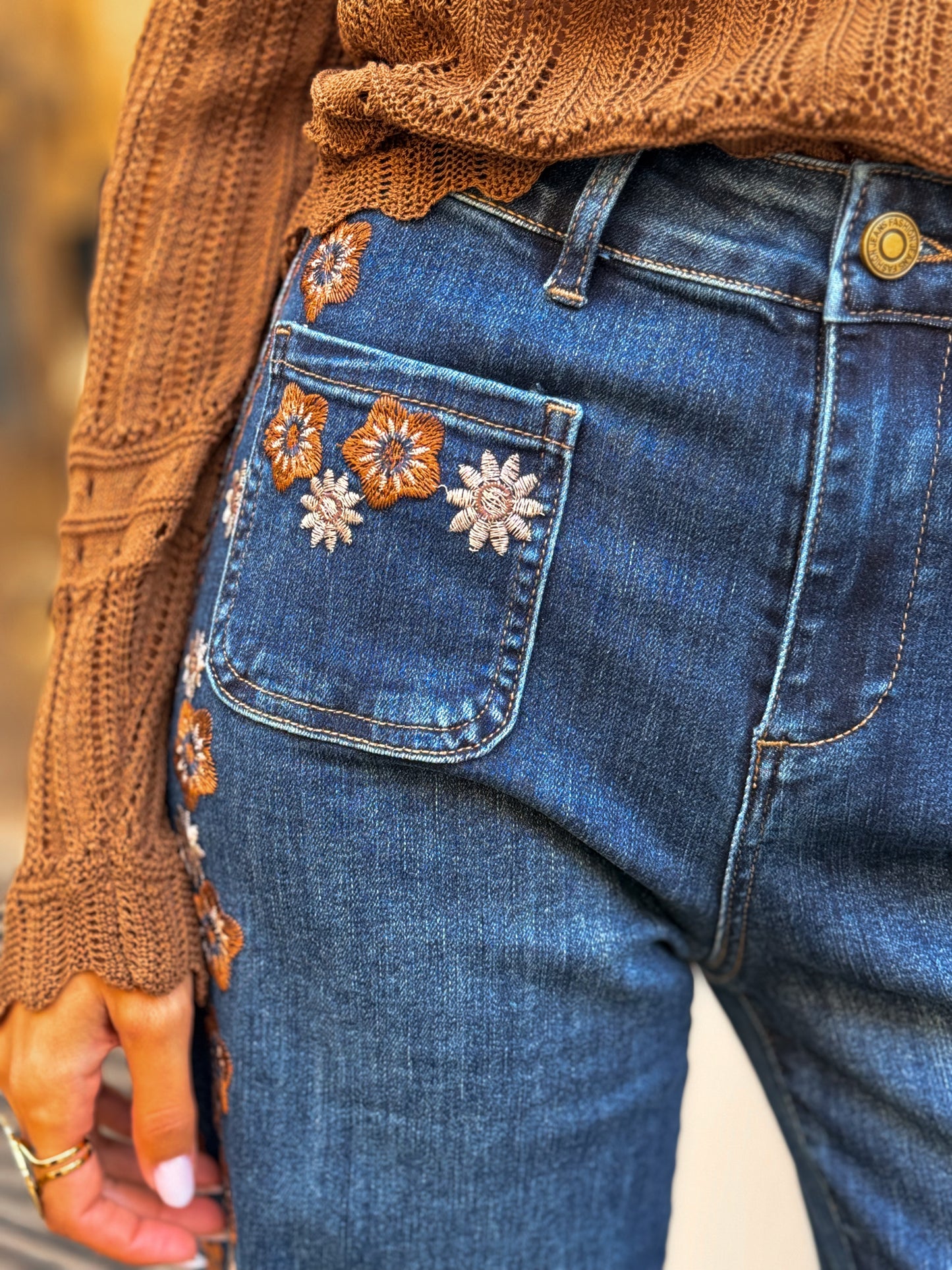JEANS BORDADO
