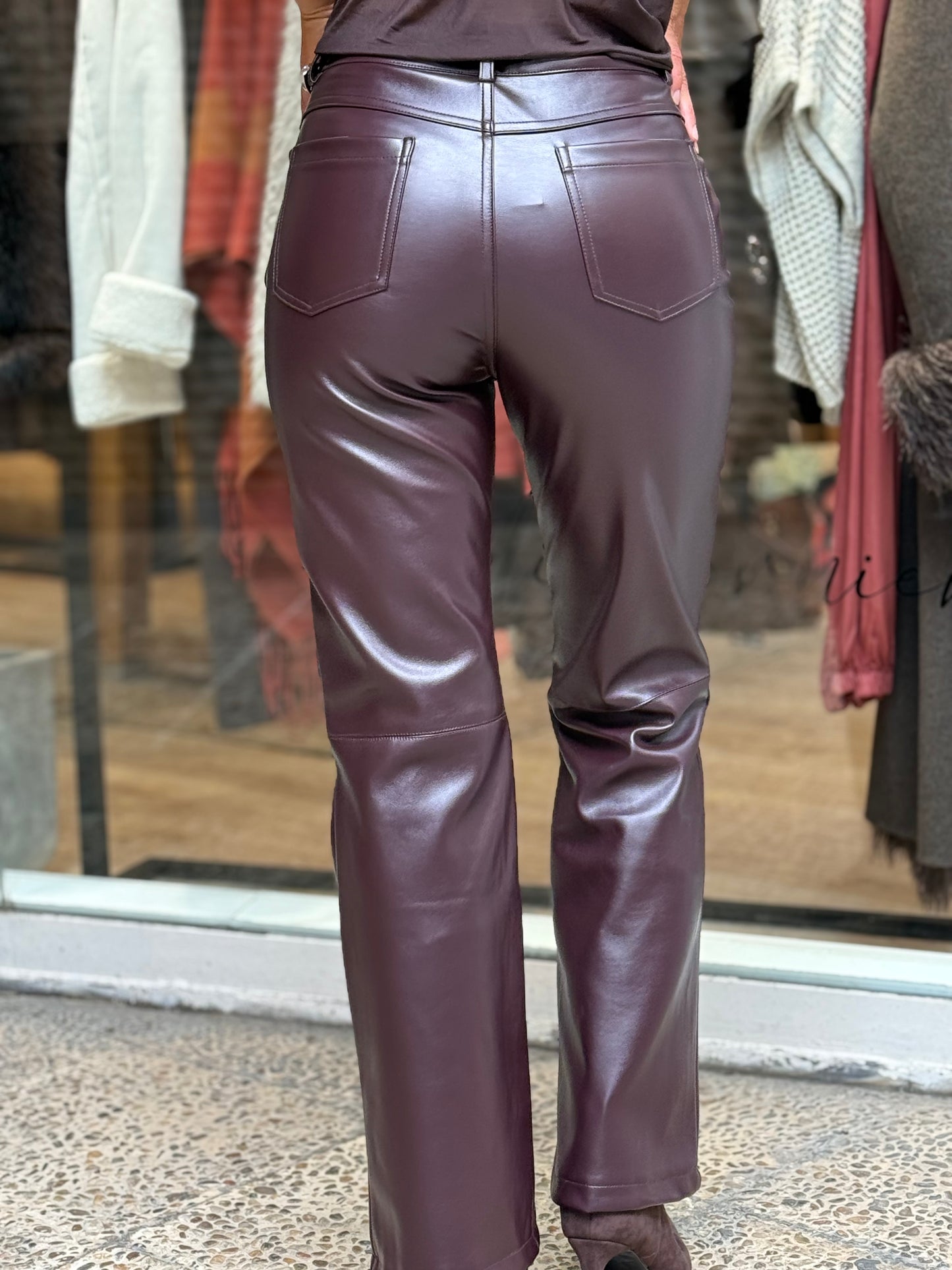 PANTALON POLIPIEL BURDEOS